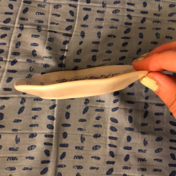 Plate🦋 - Picture 2 of 2